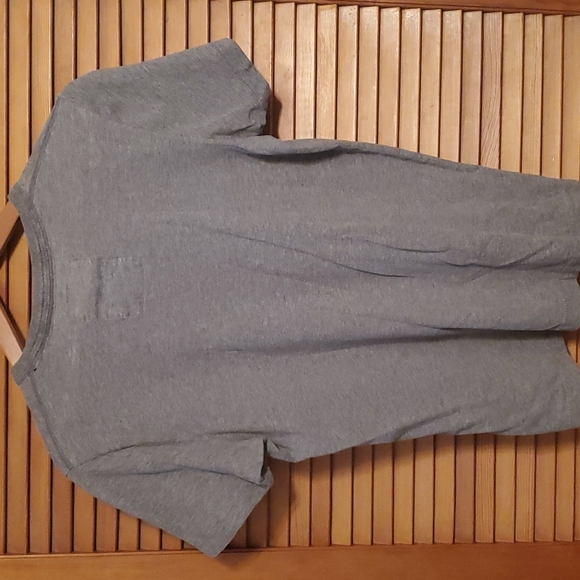 Hollister Tee - Picture 2 of 3